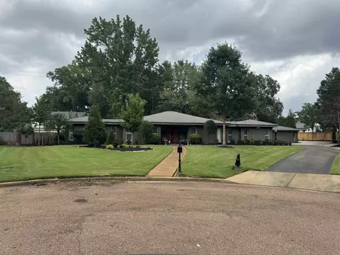 1700 Neshoba Cv, Germantown, TN 38138