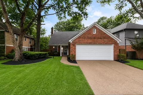 1443 Wood Trail Cir, Cordova, TN 38016