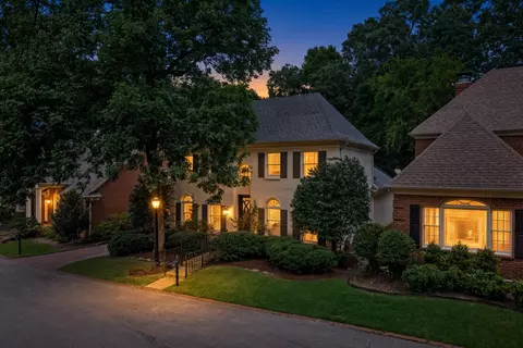 Exterior - 3308 Gallery Dr, Memphis, TN 38125 photo 2 of 4
