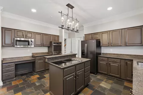 Kitchen - 3308 Gallery Dr, Memphis, TN 38125 photo 3 of 4