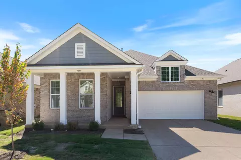 9919 Delphinium Dr N, Cordova, TN 38018