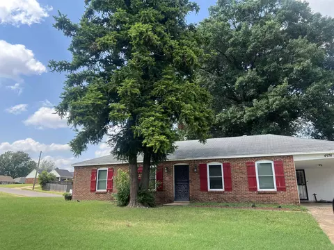 4974 Cromwell Ave, Memphis, TN 38118