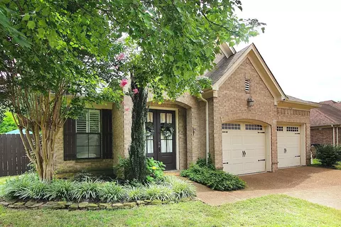 1876 Speyburn Cv, Cordova, TN 38016