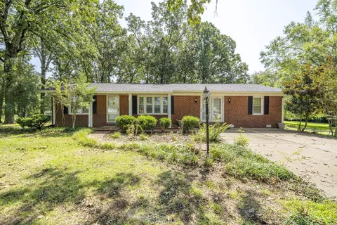 238 Harwood St, Adamsville, TN 38310
