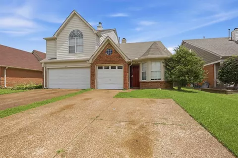 1838 Winship Dr, Memphis, TN 38016