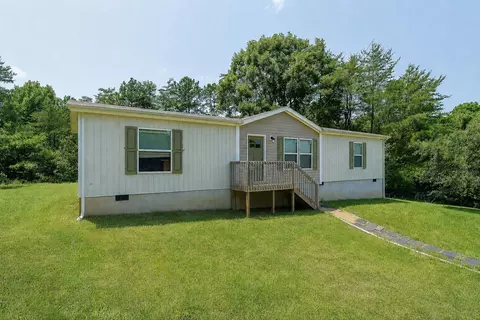 897 Ponderosa Dr, Soddy Daisy, TN 37379