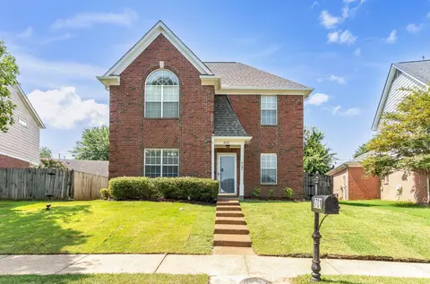 8701 Citrus Bend Dr, Cordova, TN 38018