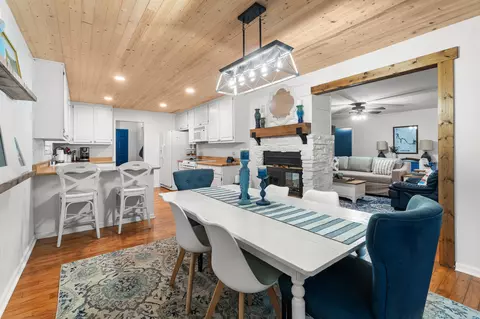 Dining - 90 Roberts Dr, Iuka, MS 38852 photo 1 of 2