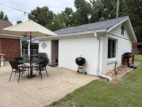 Exterior - 206 Burns Rd, Ramer, TN 38367 photo 6 of 13