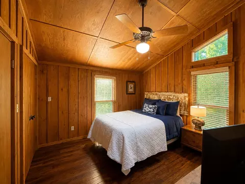 Bedroom - 1675 Ymca Ln, Counce, TN 38326 photo 2 of 3