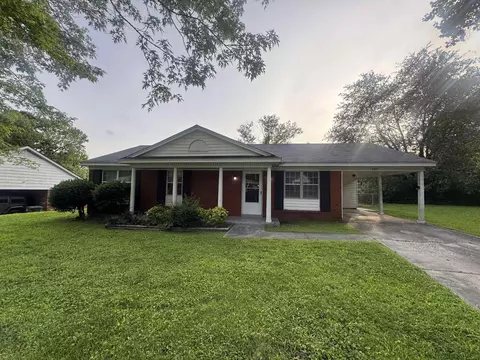 4017 Edenburg Dr, Memphis, TN 38127