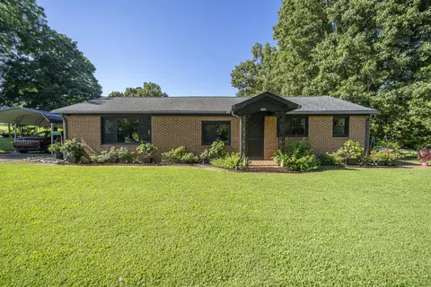 4190 Henderson Rd, Sardis, TN 38371