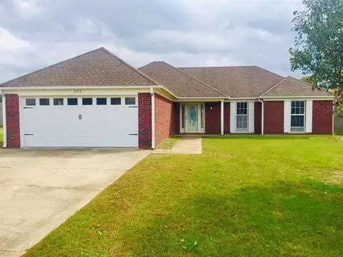 697 Bloomington Dr, Brighton, TN 38011