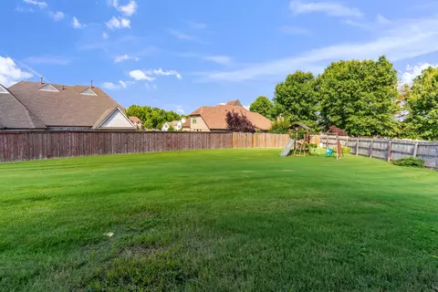 Exterior - 246 Spacious Sky Cv, Collierville, TN 38017 photo 4 of 6