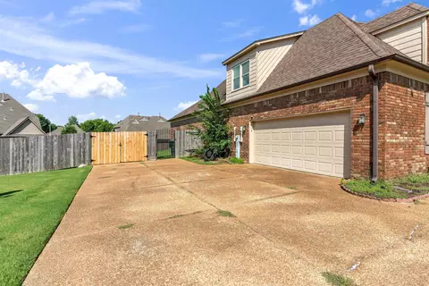 Exterior - 246 Spacious Sky Cv, Collierville, TN 38017 photo 3 of 6