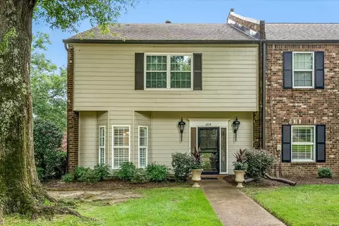1858 Kimbrough Rd, Germantown, TN 38138