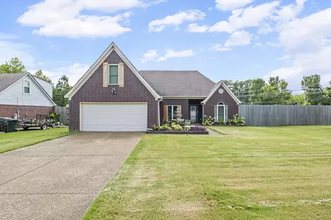 Exterior - 3483 Broadway St, Bartlett, TN 38133 photo 2 of 8