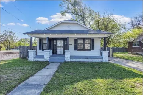 1100 Rozelle St, Memphis, TN 38106