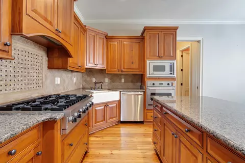 Kitchen - 362 Shively Ave, Collierville, TN 38017 photo 3 of 3
