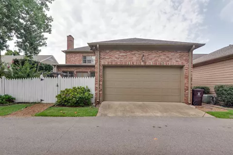 Exterior - 362 Shively Ave, Collierville, TN 38017 photo 5 of 6