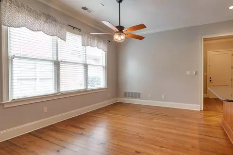 Living - 362 Shively Ave, Collierville, TN 38017 photo 1 of 4