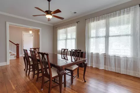 Dining - 362 Shively Ave, Collierville, TN 38017 photo 2 of 3