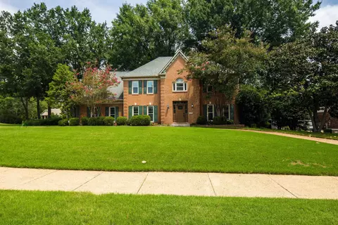 9190 E Bridge Dr, Germantown, TN 38139