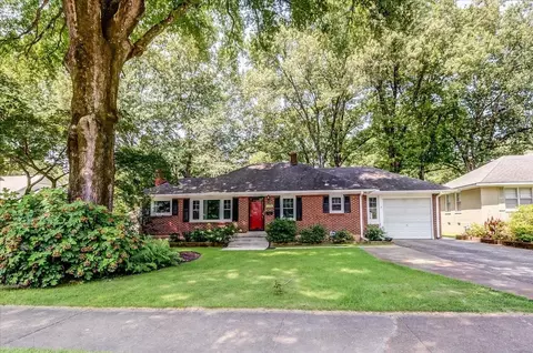 1227 Colonial Rd, Memphis, TN 38117