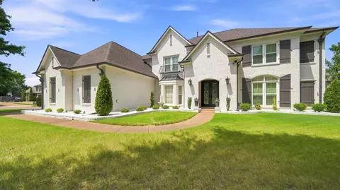 1596 Brackenshire Ln, Collierville, TN 38017