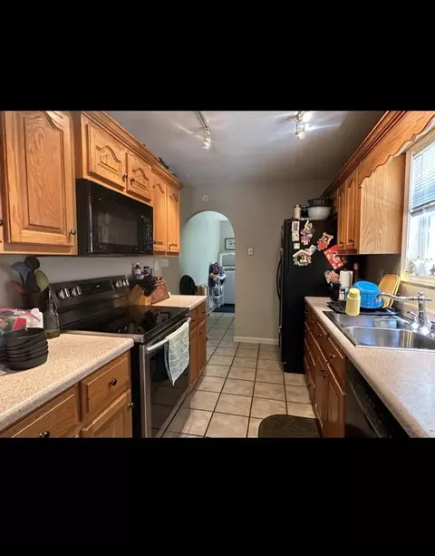 Kitchen - 220 Wayne Elam Rd, Ramer, TN 38367 photo 4 of 4