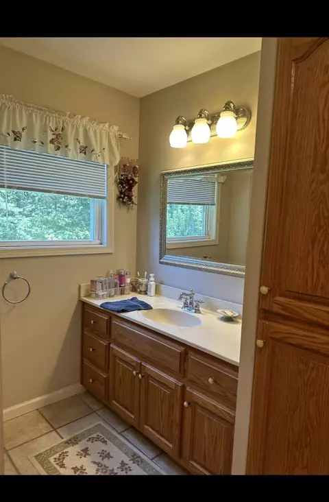Bath - 220 Wayne Elam Rd, Ramer, TN 38367 photo 2 of 4