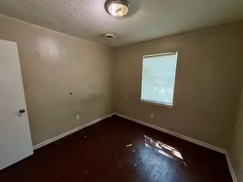 Bedroom - 4474 Spring Glen Dr, Memphis, TN 38128 photo 3 of 3