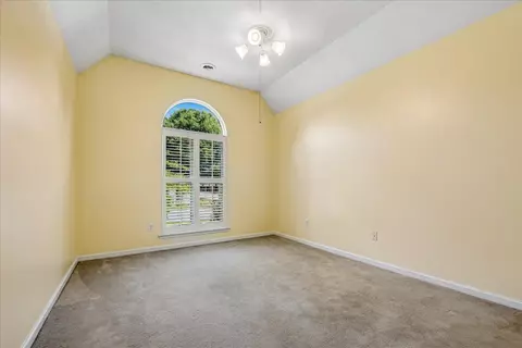 Bedroom - 9333 Breakstone Cv, Collierville, TN 38017 photo 3 of 3