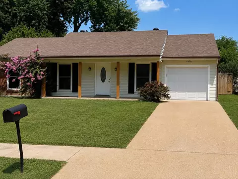 6294 Martinwest Dr N, Millington, TN 38053