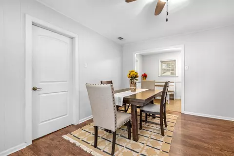 Dining - 7052 Dawnhill Rd, Bartlett, TN 38135 photo 4 of 6