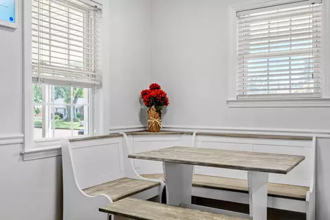 Dining - 7052 Dawnhill Rd, Bartlett, TN 38135 photo 6 of 6