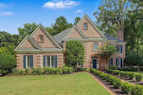 2500 Birnam Wood Dr, Germantown, TN 38138