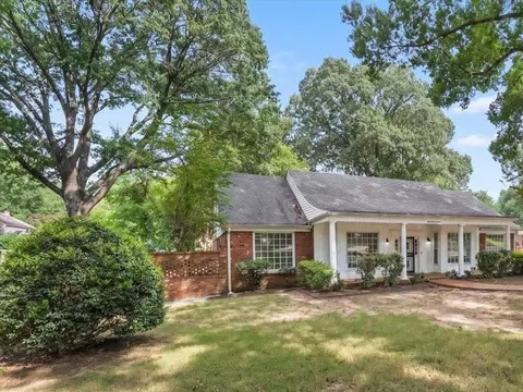 1528 Eastridge Dr, Memphis, TN 38120