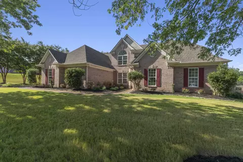 9515 Owl Hill Dr, Lakeland, TN 38002