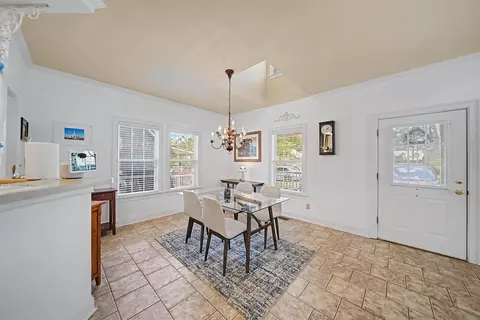 Dining - 21 Tamara Trl, Iuka, MS 38852 photo 2 of 2