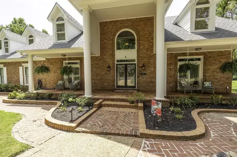 11395 Doublegate Ln, Eads, TN 38028
