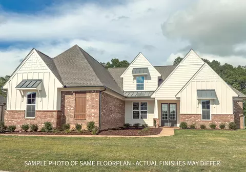 12293 Wilson Lake Dr, Arlington, TN 38002