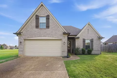 7527 Woodinville Cv, Memphis, TN 38125
