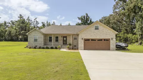 970 Dodd Dr, Savannah, TN 38372