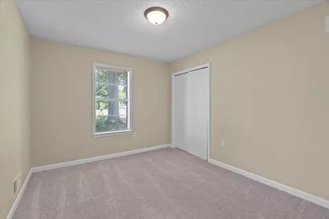 Bedroom - 7089 E Foxhill Dr, Bartlett, TN 38135 photo 4 of 4