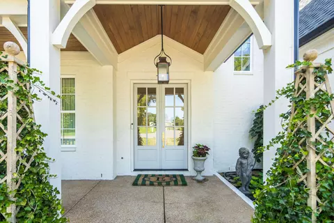 Exterior - 12671 Miss Cloud Dr, Collierville, TN 38017 photo 5 of 8