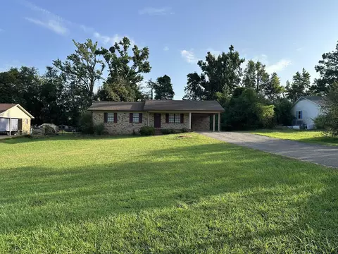 320 Cedar Cove Ln, Savannah, TN 38372