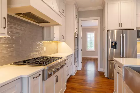 Kitchen - 1272 Percheron Pass, Collierville, TN 38017 photo 4 of 4