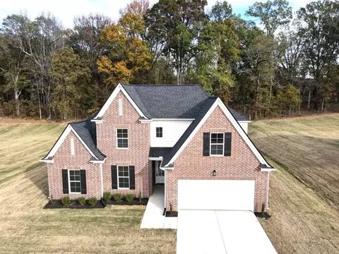 165 Hughetta St, Oakland, TN 38060