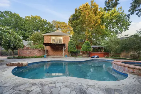 2249 Kirby Pkwy, Memphis, TN 38119